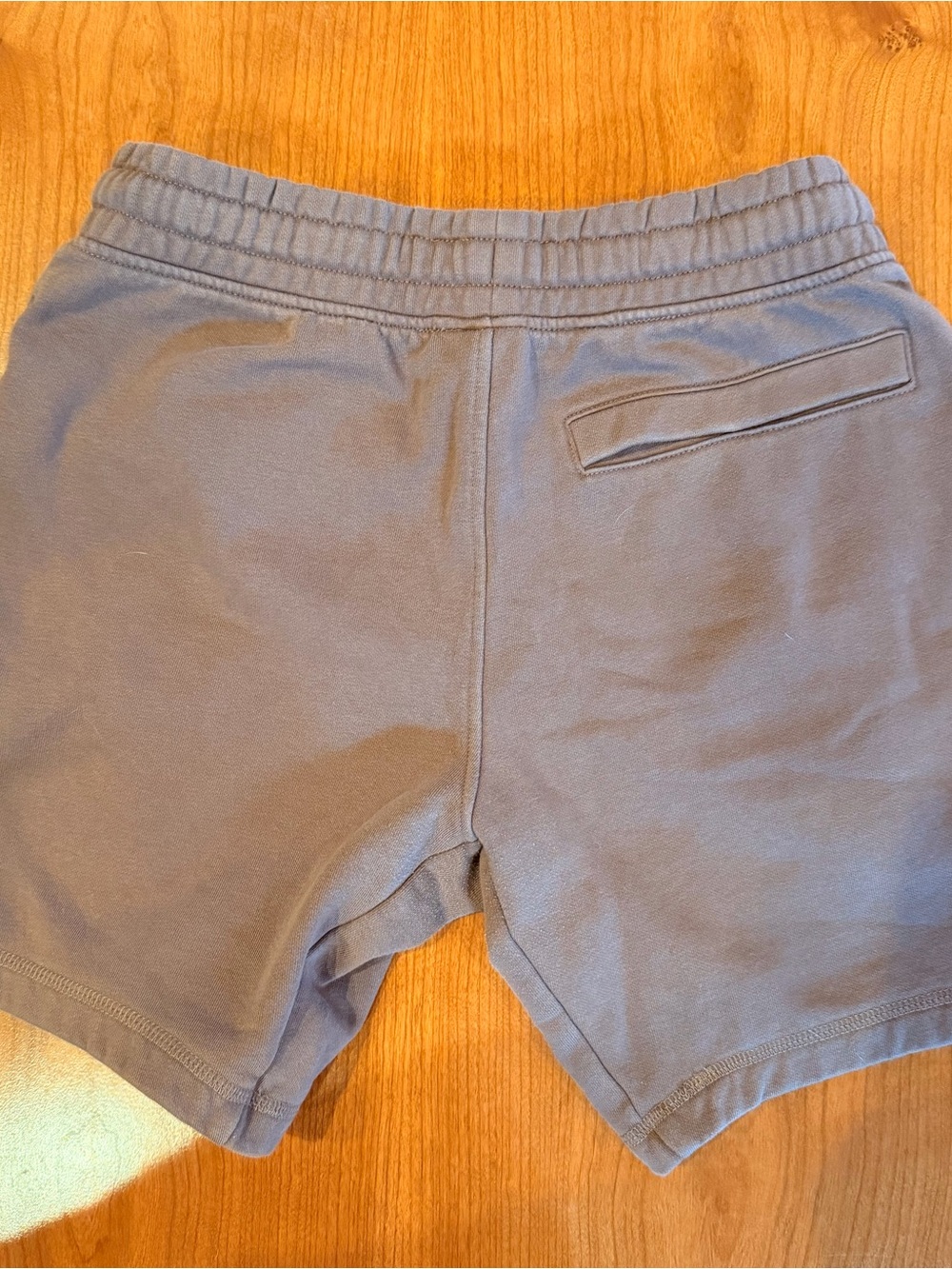 Gym shark Women’s high waisted sweat shorts brownish color size XS EUC - Picture 3 of 4